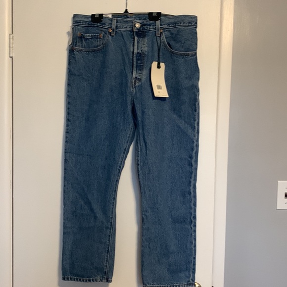LEVIS 501’s Cropped - Picture 8 of 11